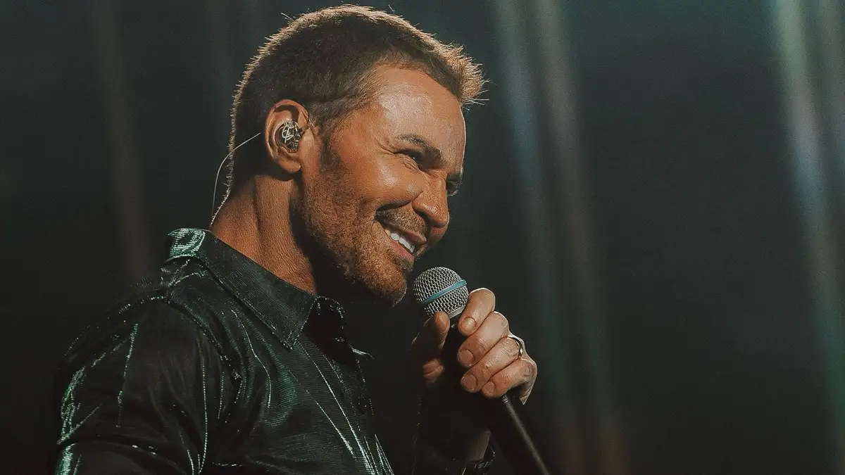 Eduardo Costa: Renascendo com um Incrível Novo Projeto Musical! Eduardo Costa