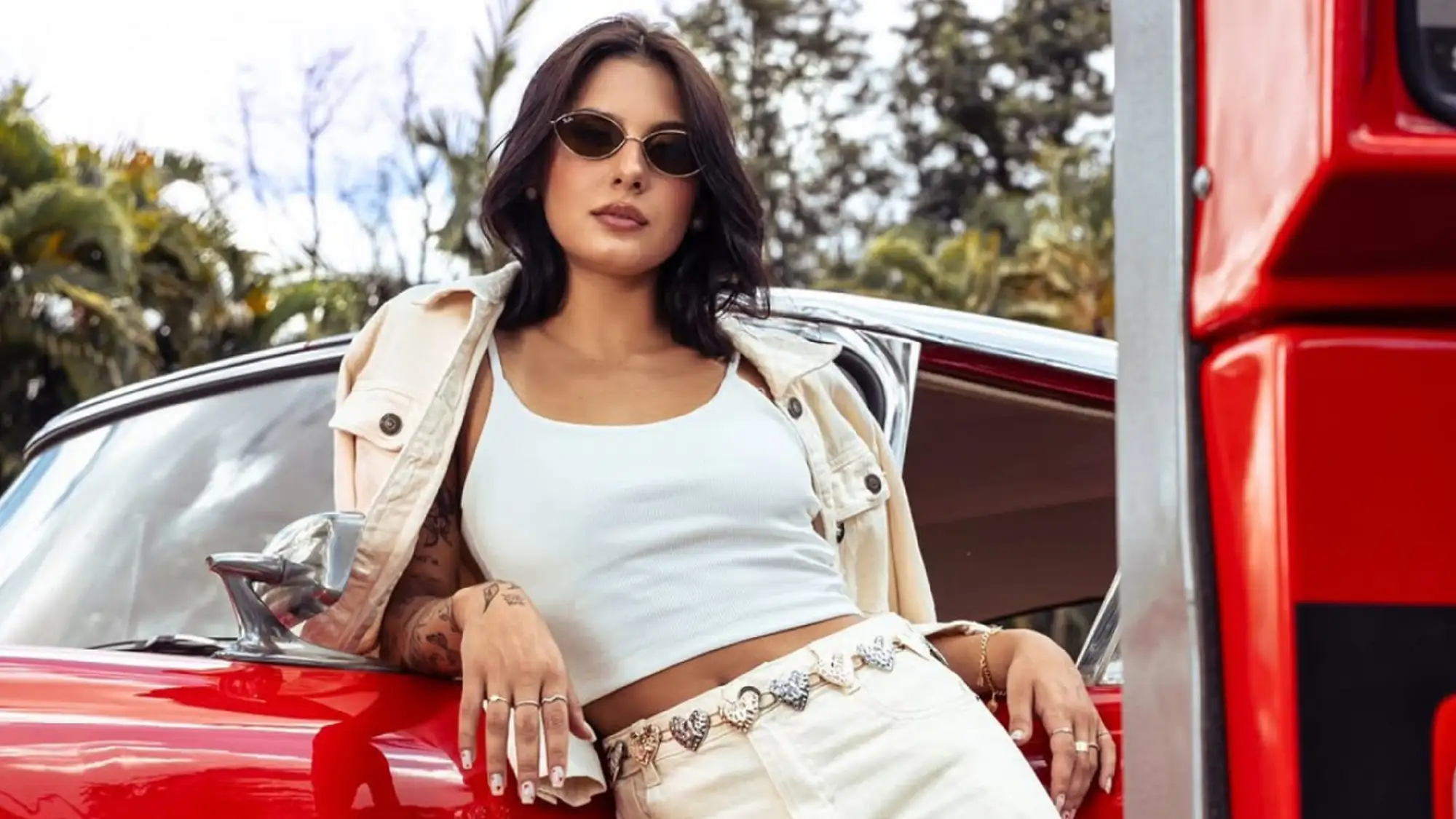 Cantora sertaneja Ana Castela respondeu com bom humor a taróloga que sugeriu no TikTok que ela “gosta de mulheres”