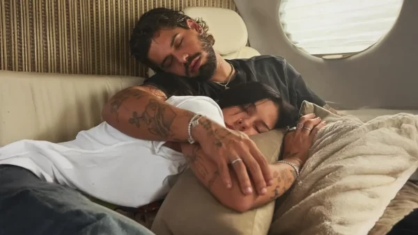 Video polêmico de Ana Castela e Zé Felipe circula na internet e gera polêmica 1 Ana Castela e Zé Felipe aparecem na cama juntos e enlouquecem fãs