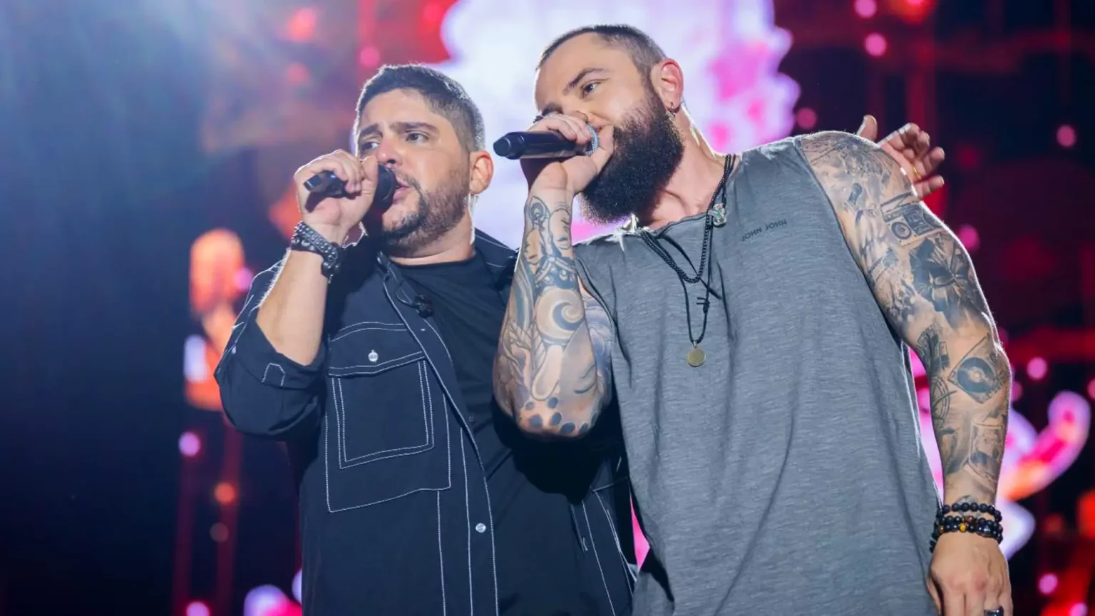 Parada Sertaneja: análise das músicas sertanejas mais ouvidas da semana de 20 a 24/10/2025 Movimentos do top 10 revelam força do gênero nas plataformas e rádios e trazem Jorge e Mateus em primeiro lugar