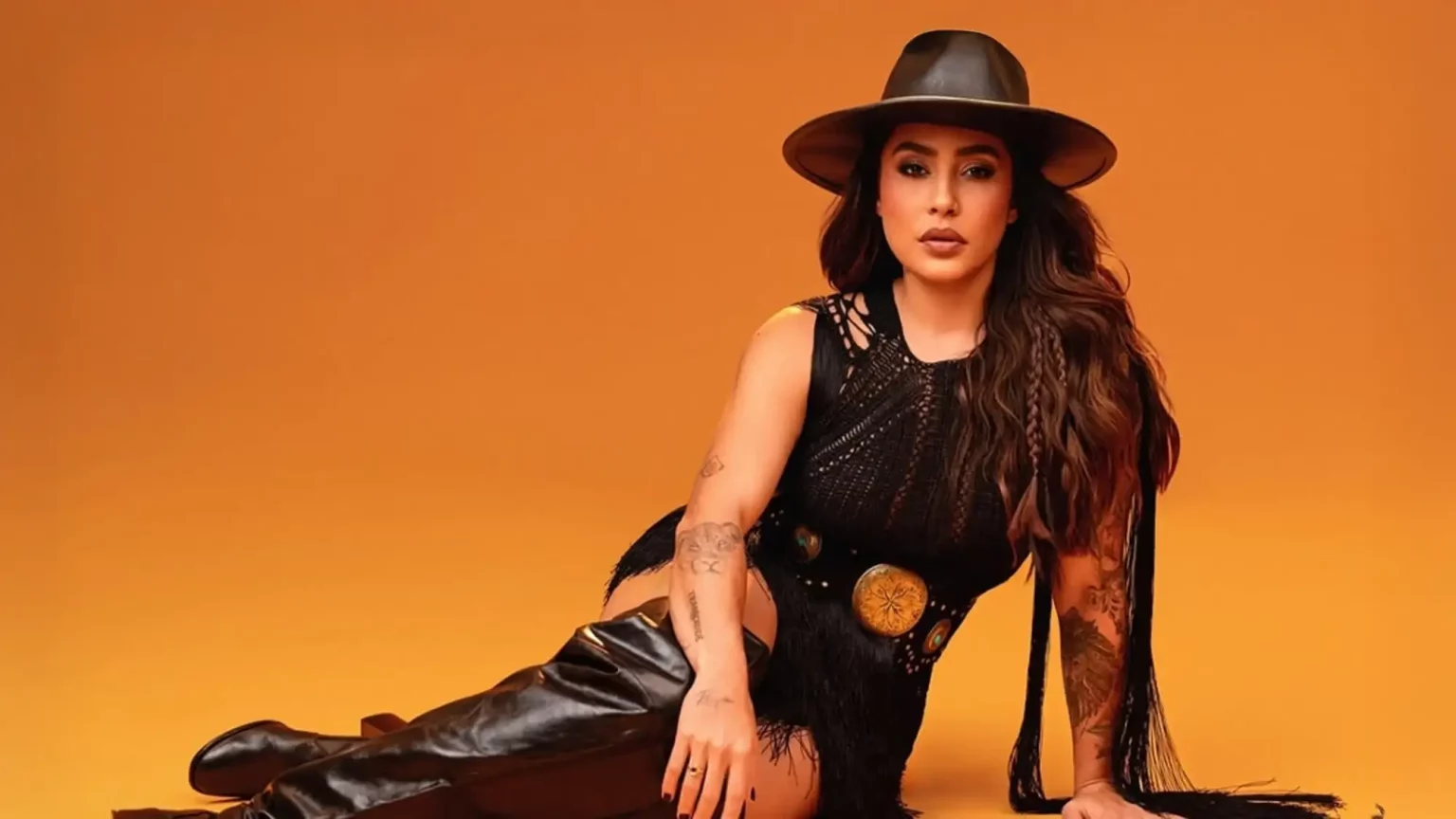 Lauana Prado desabafa sobre ataques e defende amor com Tati Dias