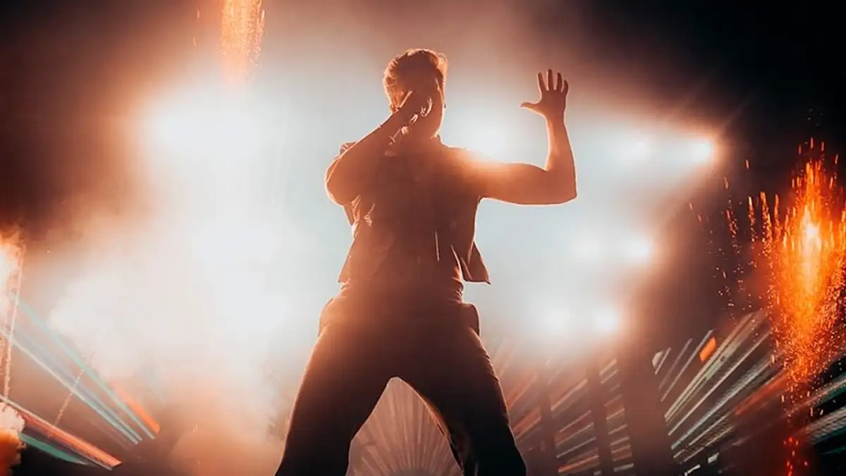 Luan Santana mira carreira internacional com DVD “Registro Histórico” Sertanejo prepara expansão global com parcerias latinas e músicas bilíngues (Foto: Reprodução Instagram)