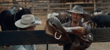 Ator de “Pantanal” brilha em clipe do novo hit de Mayck e Lyan Ator de "Pantanal" brilha em clipe do novo hit de Mayck e Lyan