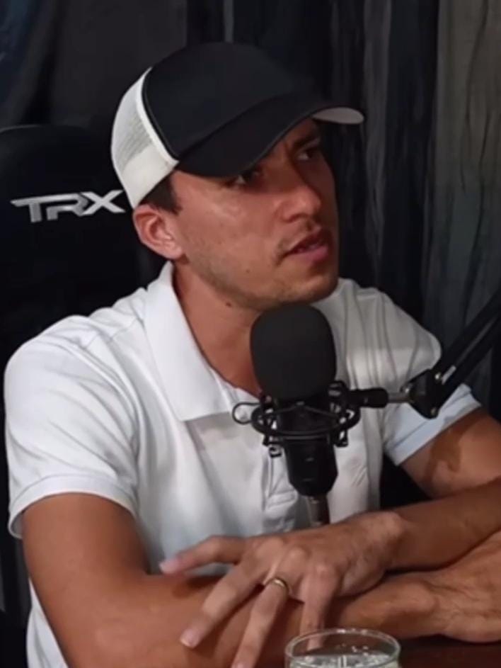 Compositor Carnaibano alega plágio de Mano Walter Compositor Carnaibano alega plágio de Mano Walter