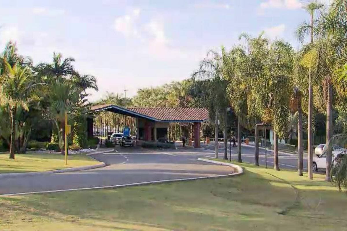 Descubra a casa dos sonhos de Cristiano Araújo antes da tragédia