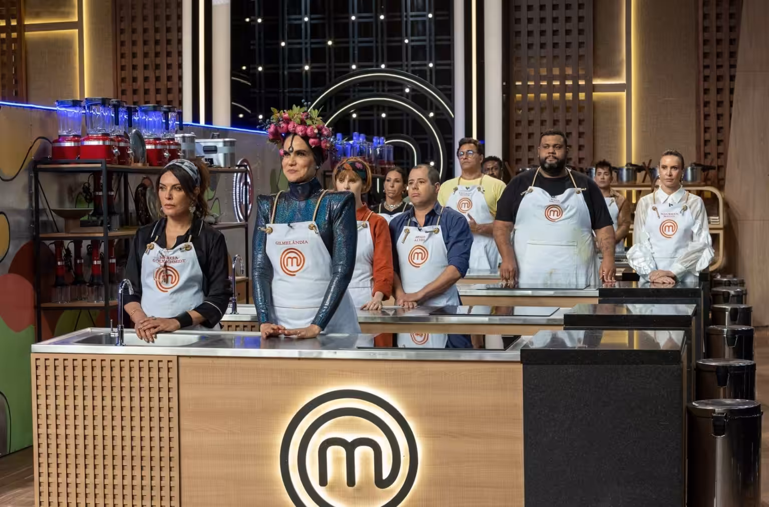 Descubra os Famosos que Vão Brilhar no MasterChef 2025! Descubra os Famosos que Vão Brilhar no MasterChef 2025!