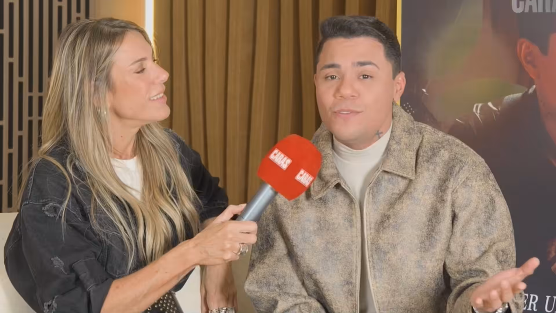 Felipe Araújo compartilha transformação surpreendente e autêntica.