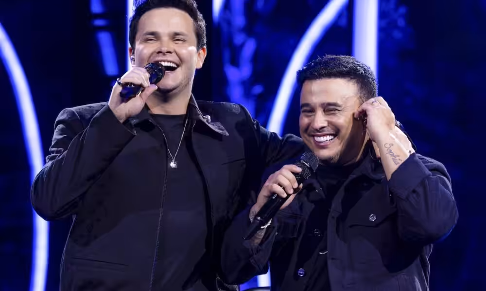 Matheus e Kauan: 1 Ano do DVD “Envolvente” e Sucesso Incrível! Matheus e Kauan: 1 Ano do DVD "Envolvente" e Sucesso Incrível!