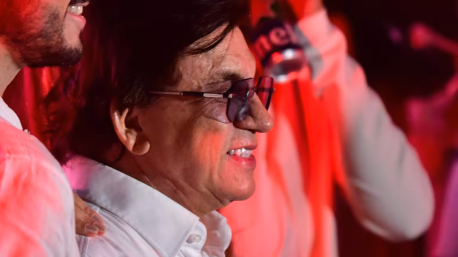 Os filhos de Chitãozinho celebram momentos especiais no navio