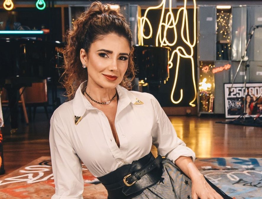 Paula Fernandes compartilha superação da enxaqueca e bem-estar