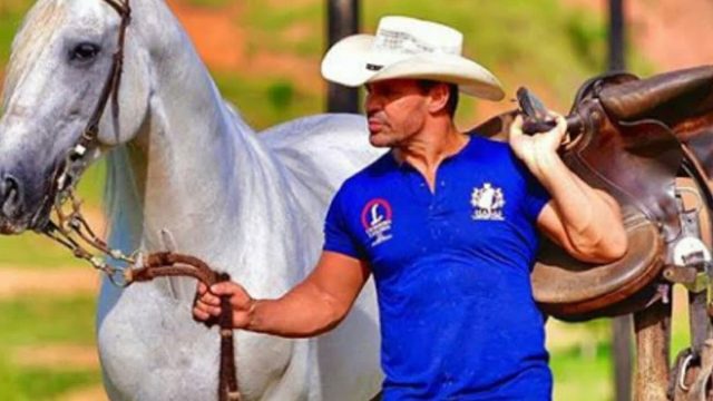 Descubra qual cantor sertanejo é dono de uma fazenda avaliada em até R$ 60 milhões 2 Rejeitado pela indústria, Eduardo Costa busca recomeço angustiante