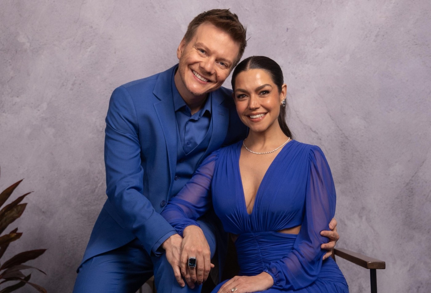 Thais Fersoza e Michel Teló revelam alegria de ser pais