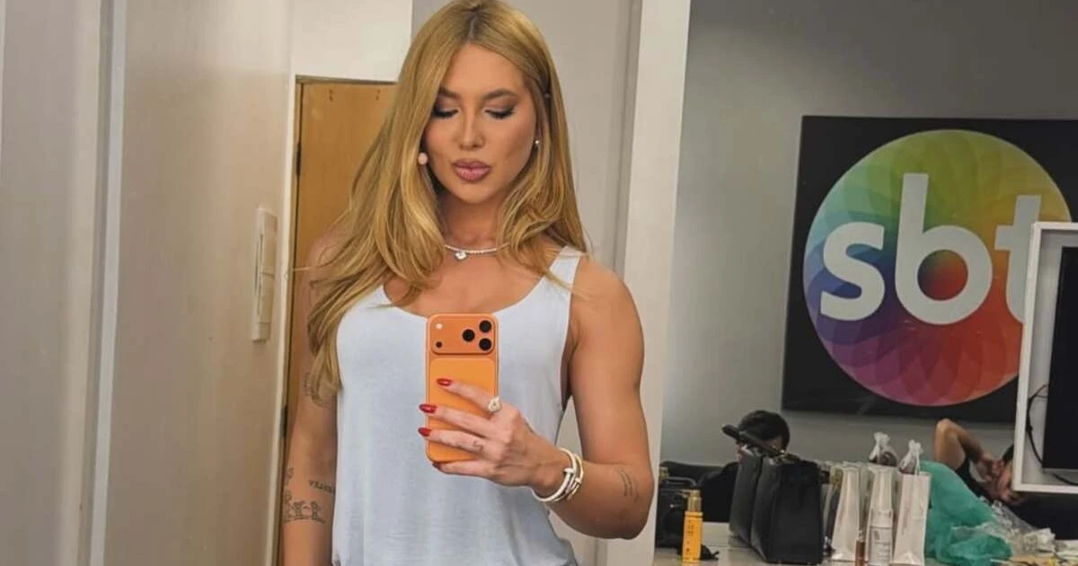 Virginia Fonseca enfrenta imprevisto antes de gravação no SBT Virginia Fonseca enfrenta imprevisto antes de gravação no SBT