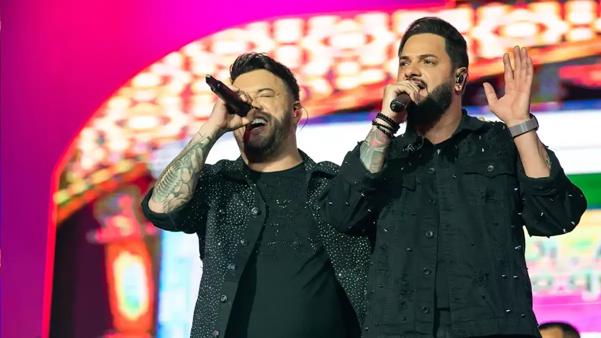 Com 14 anos de carreira, Diego & Victor Hugo se preparam para gravar DVD histórico em São Paulo Dupla celebra trajetória de sucesso e novos hits com a gravação do 10º DVD no Vibra São Paulo, no dia 18 de dezembro (Foto: Divulgação)