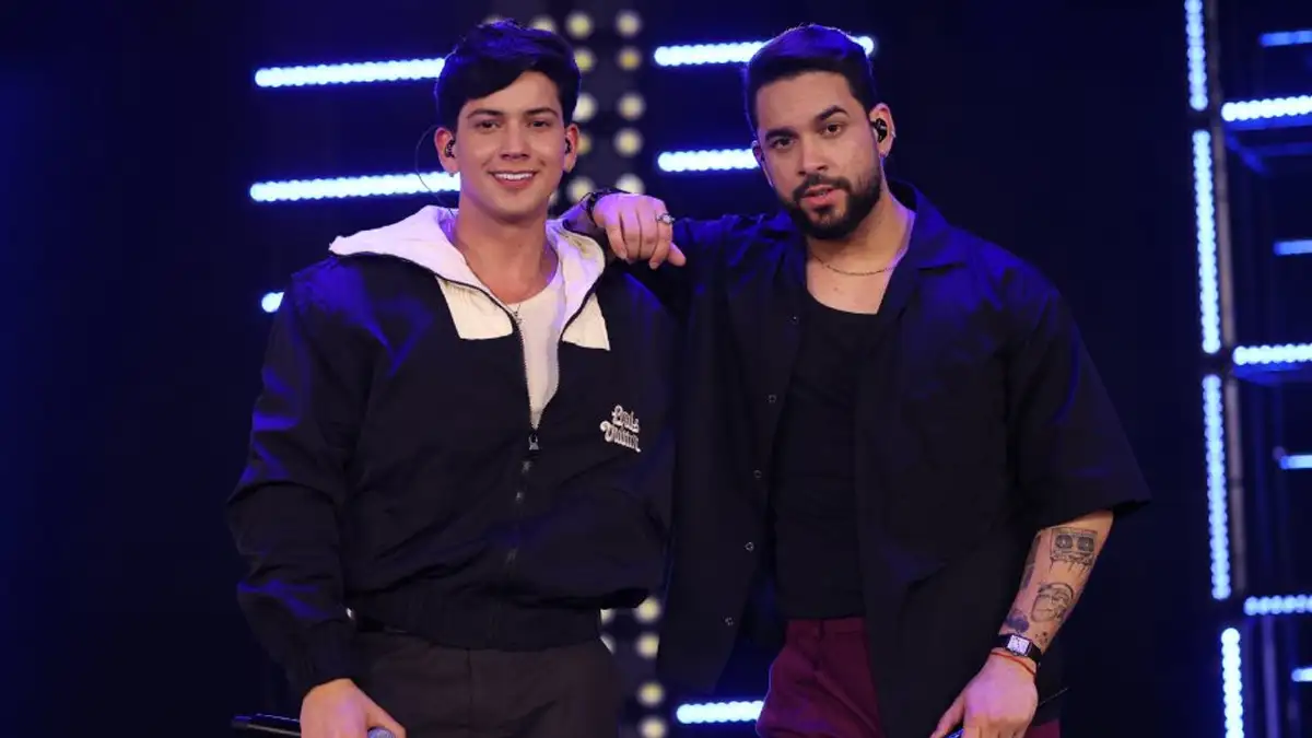 Henry Freitas inicia lançamentos do DVD “Paralelos” com o single “Onde Era Flor”, em parceria com Léo Foguete Henry Freitas lança o DVD “Paralelos” com a faixa “Onde Era Flor” (Foto: Divulgação)