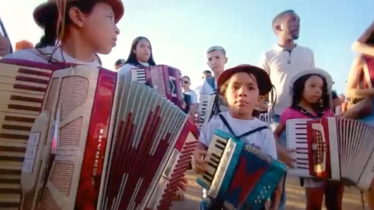 Guilherme Dantas revela segredos da “Terra dos Sanfoneiros” em documentário emocionante sobre o Piauí Terra dos Sanfoneiros: Produção audiovisual mostra a força da tradição nordestina e celebra os sanfoneiros de Dom Inocêncio (Foto: Reprodução YouTube)