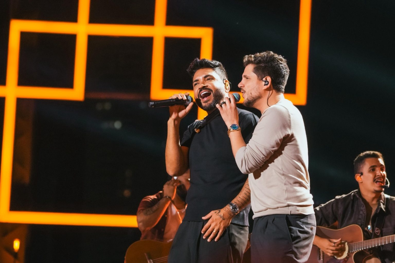 Fred & Fabrício revelam “Sertanejo Respira Vol.02”: ouça já! Fred & Fabrício revelam “Sertanejo Respira Vol.02”: ouça já!