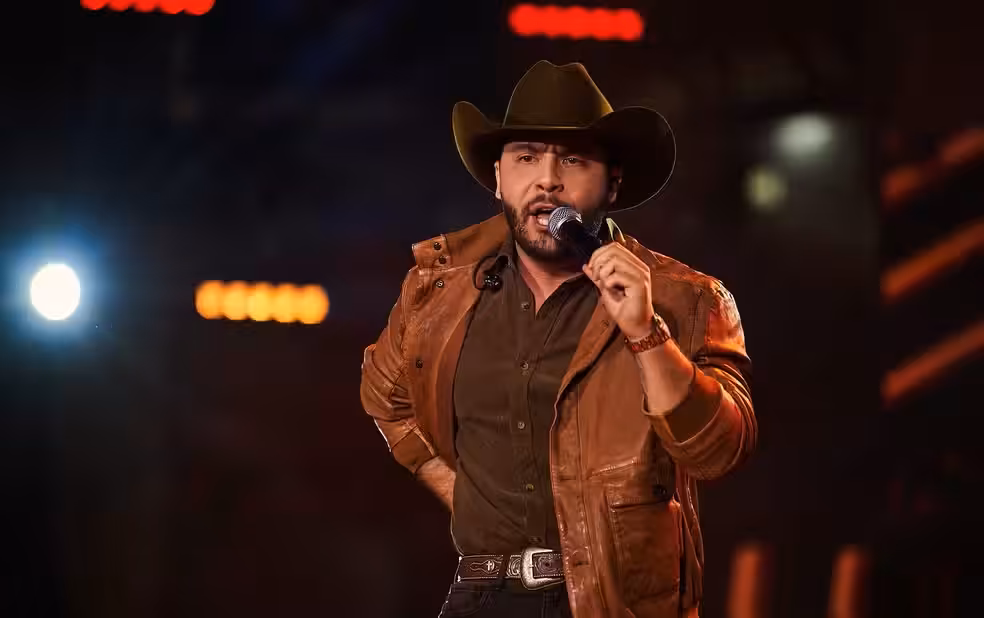 Murilo Huff encanta em show ao vivo em Barretos: confira!