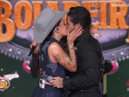 Pai de Ana Castela critica Zé Felipe após beijo no show de Natal Pai de Ana Castela critica Zé Felipe após beijo no show de Natal