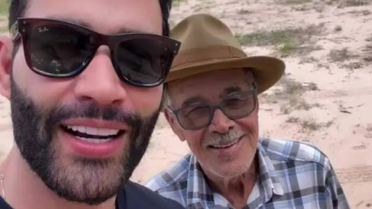 Alcino Lima brinca com o Gusttavo Lima e cena viraliza nas redes sociais (Foto: Reprodução Instagram)
