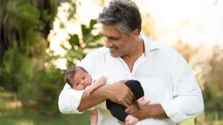 Sertanejo da dupla Victor & Leo anuncia chegada de Vicente e emociona fãs (Foto: Reprodução Rede Social)
