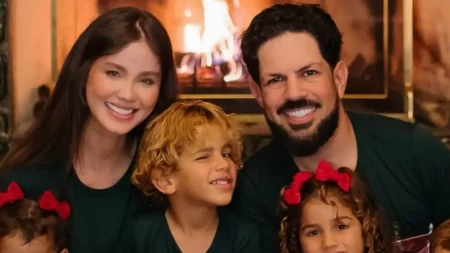 Em clima de Natal, família de Sorocaba encanta fãs nas redes (Foto: Divulgação)