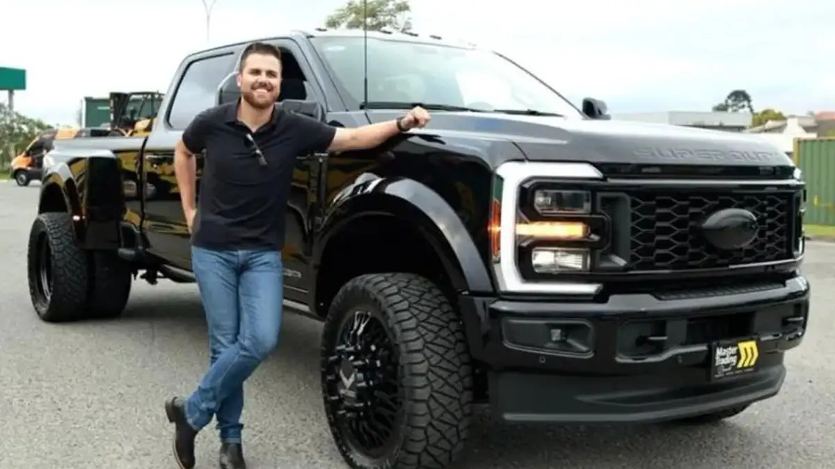 Zé Neto compra primeira Ford F-450 Platinum do Brasil; veja preço milionário Sertanejo investe em picape rara, personalizada e com valor de cair o queixo (Foto: Divulgação)