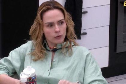 Ana Paula desafia Brigido ao voltar do Paredão