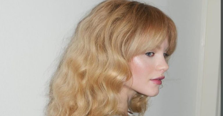 As 11 Melhores Bases para Pele Clara: Testadas e Aprovadas