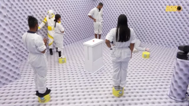 BBB 26: participante se manifesta após desmaio no Quarto Branco