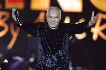 Gipsy Kings fecha parcerias com Carlinhos Brown e Gusttavo Lima