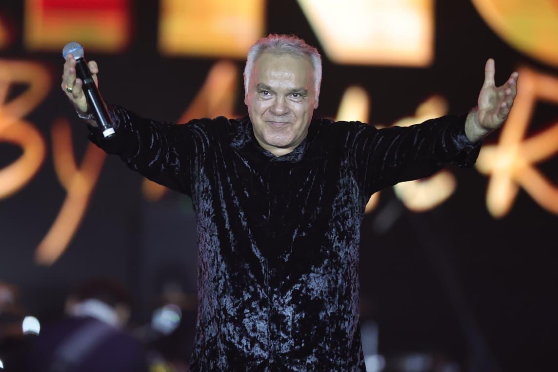 Gipsy Kings fecha parcerias com Carlinhos Brown e Gusttavo Lima