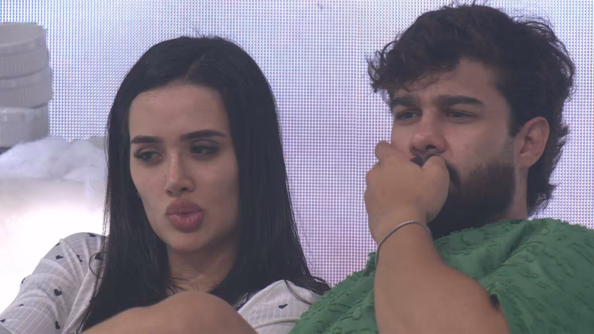 Jordana elogia Brigido no BBB 26: 'Inteligente e perspicaz'