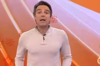 Jornalista da Globo critica Tadeu Schmidt e dá nota zero no BBB 26