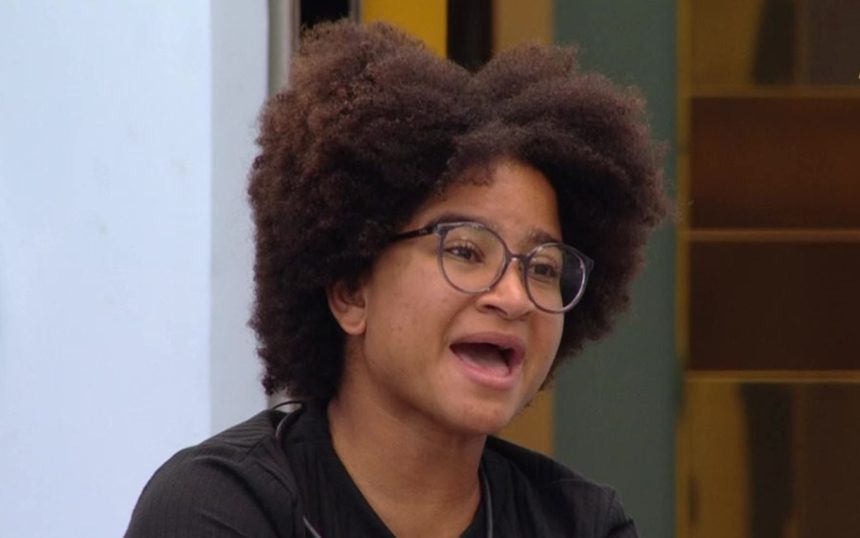 Milena confronta Pedro após confusão no raio-x