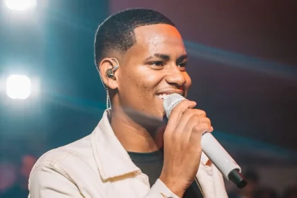 Netto Brito grava DVD em Feira de Santana com ícones da música