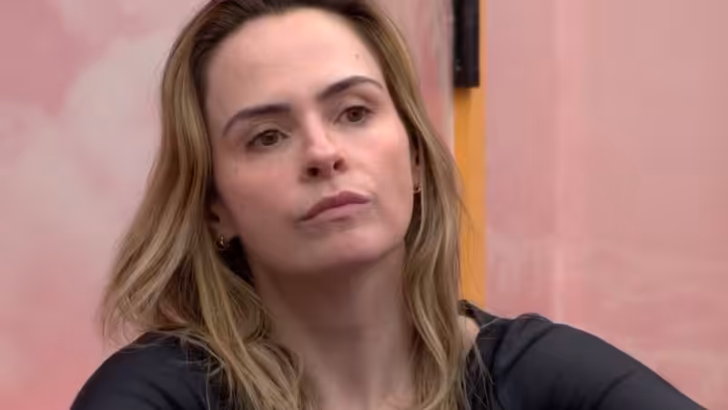 Polêmica no BBB 26: Ana Paula Renault reage a conversa dos brothers