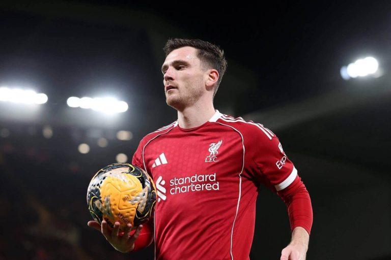 Tottenham busca fechar contratação de Andy Robertson do Liverpool