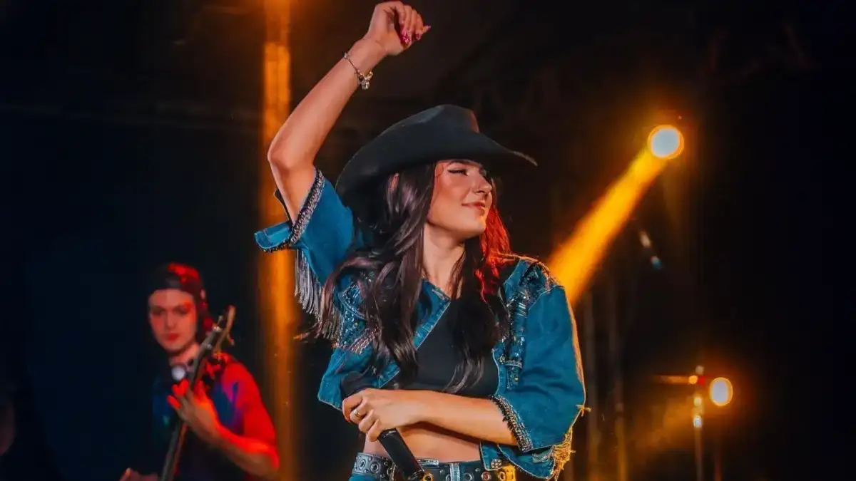 Assista ao show de Ana Castela ao vivo do litoral do Paraná (Foto: Divulgação)