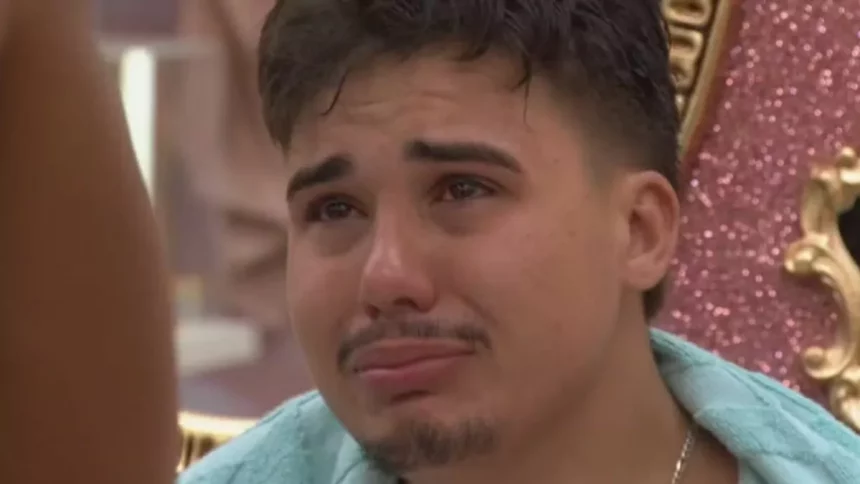 Ex-BBB Pedro teria apresentado sinais de surto psicológico após deixar o reality da Globo (Foto: Reprodução TV Globo)