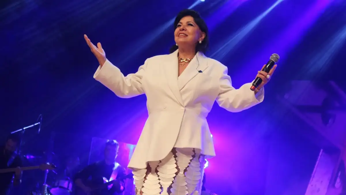 A verdade vem à tona: rainha do sertanejo, Roberta Miranda causa surpresa no Verão Maior (Foto: Divulgação)