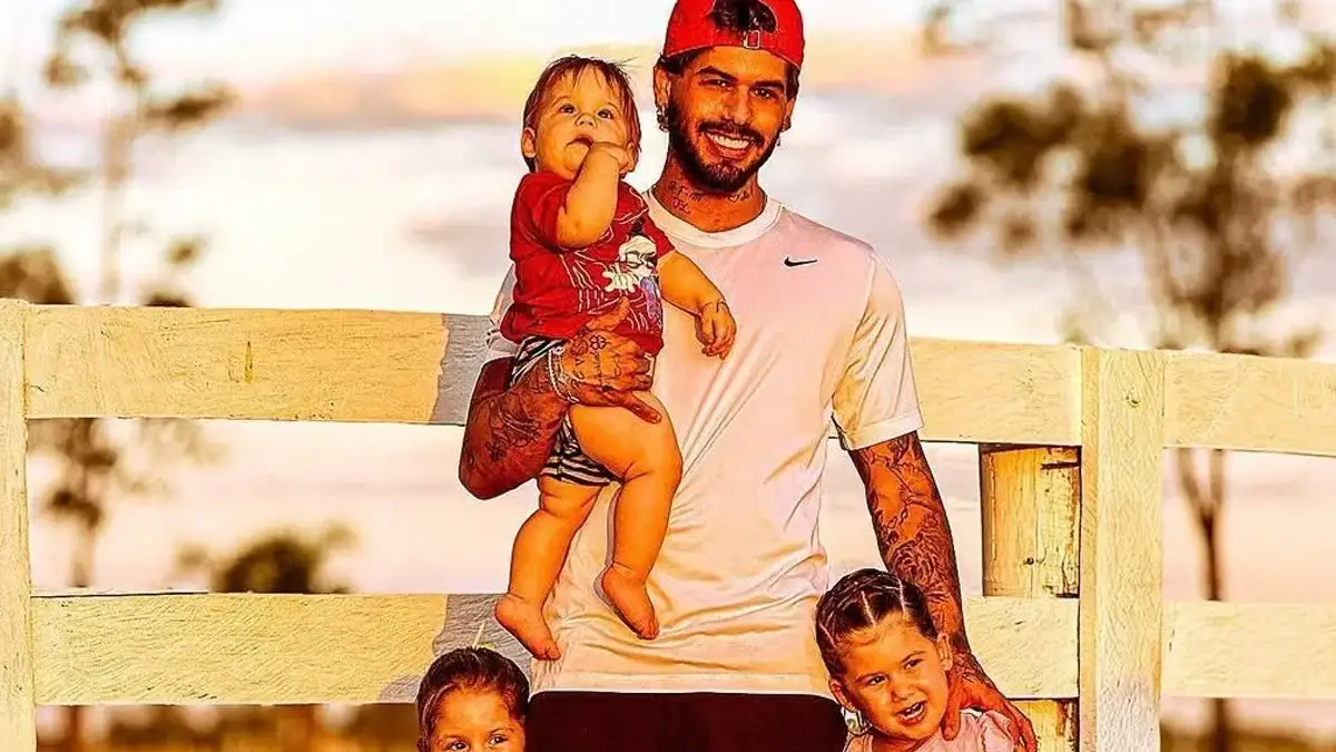 Cantor sertanejo compartilha momento em meio a mudanças pessoais (Foto: reprodução Redes Sociais)