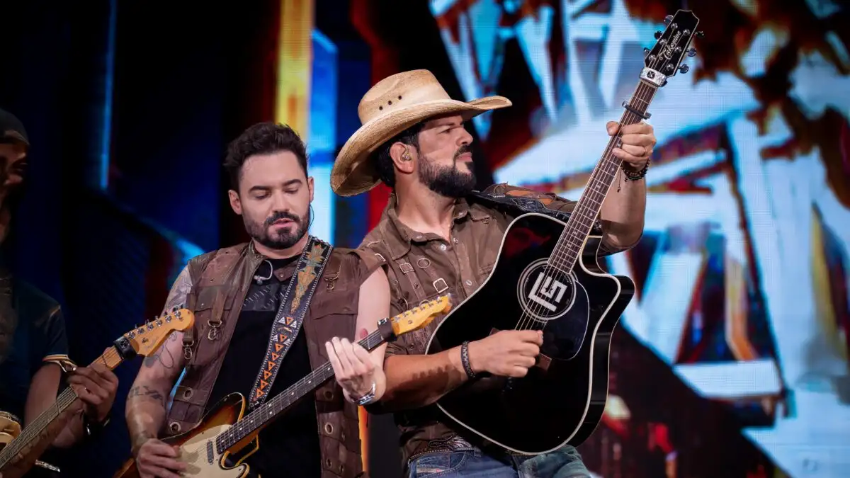 Confira a agenda de shows de Fernando e Sorocaba Confira a agenda de shows de Fernando e Sorocaba