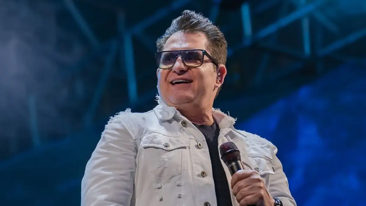 Marrone aparece em fake news sobre câncer de Bruno e cantor desmente boato Marrone aparece em fake news sobre câncer de Bruno e cantor desmente boato